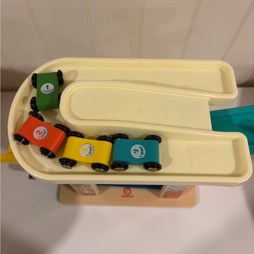 Top Bright Wooden Ramp Racing Car Toy Montessori Toddler Preschool Toy - Picture 7 of 8